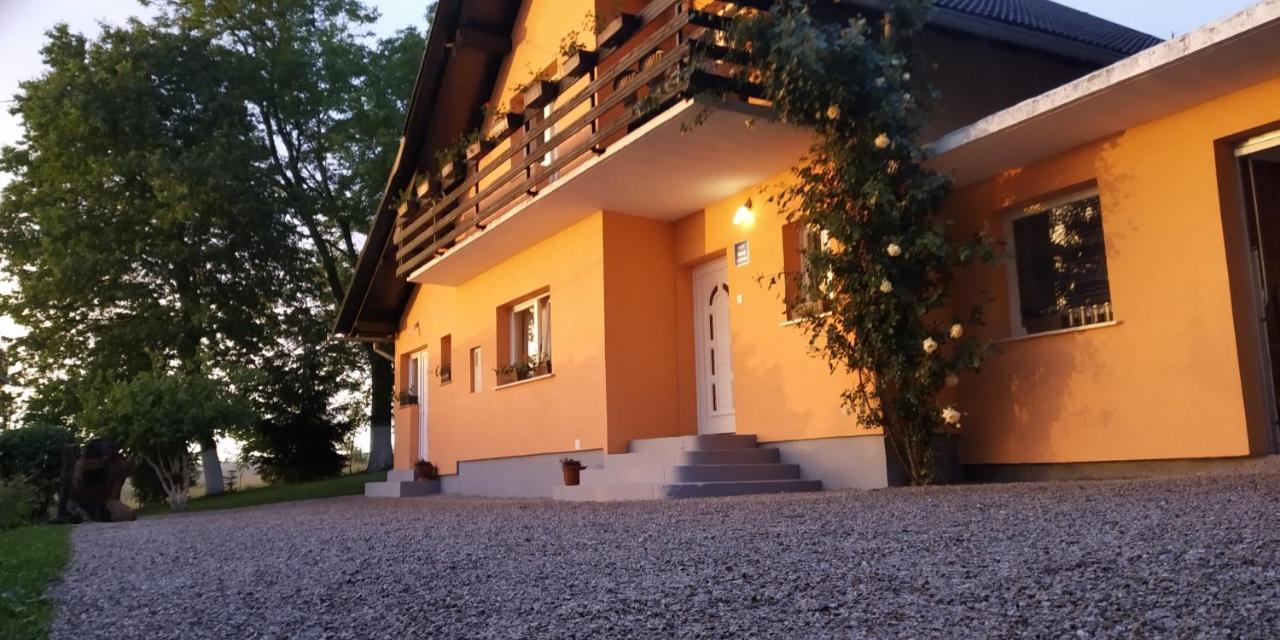 Ferienwohnung House Jelena&Marija Rakovica Exterior foto